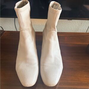 Stuart Weitzman Light Beige Ankle Booties